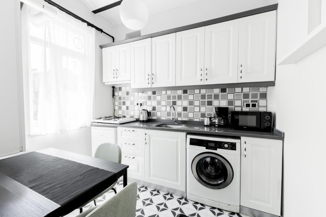 Modern Flat 5 Min To Galata Tower In Istiklal Ave Lägenhet Istanbul Exteriör bild